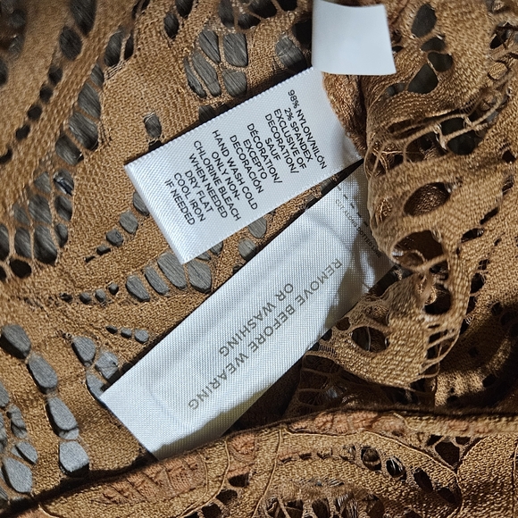 ANN TAYLOR Loft WOMEN'S UNLINED SHIRT Blouse LACE SIZE Small / Shell Camel Tan - Picture 4 of 4